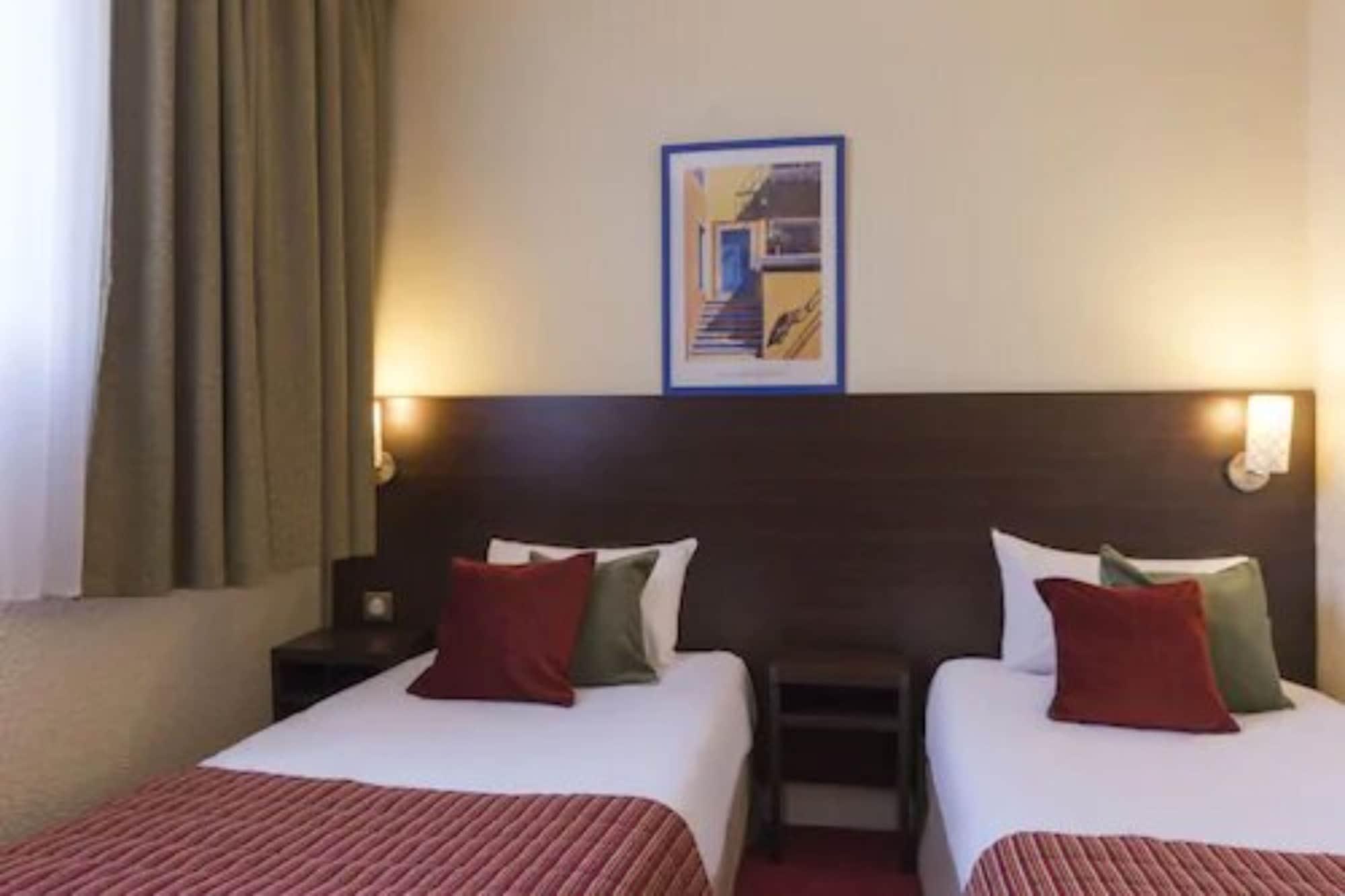 The Originals City, Hotel Paris Sud, Orly-Draveil ภายนอก รูปภาพ
