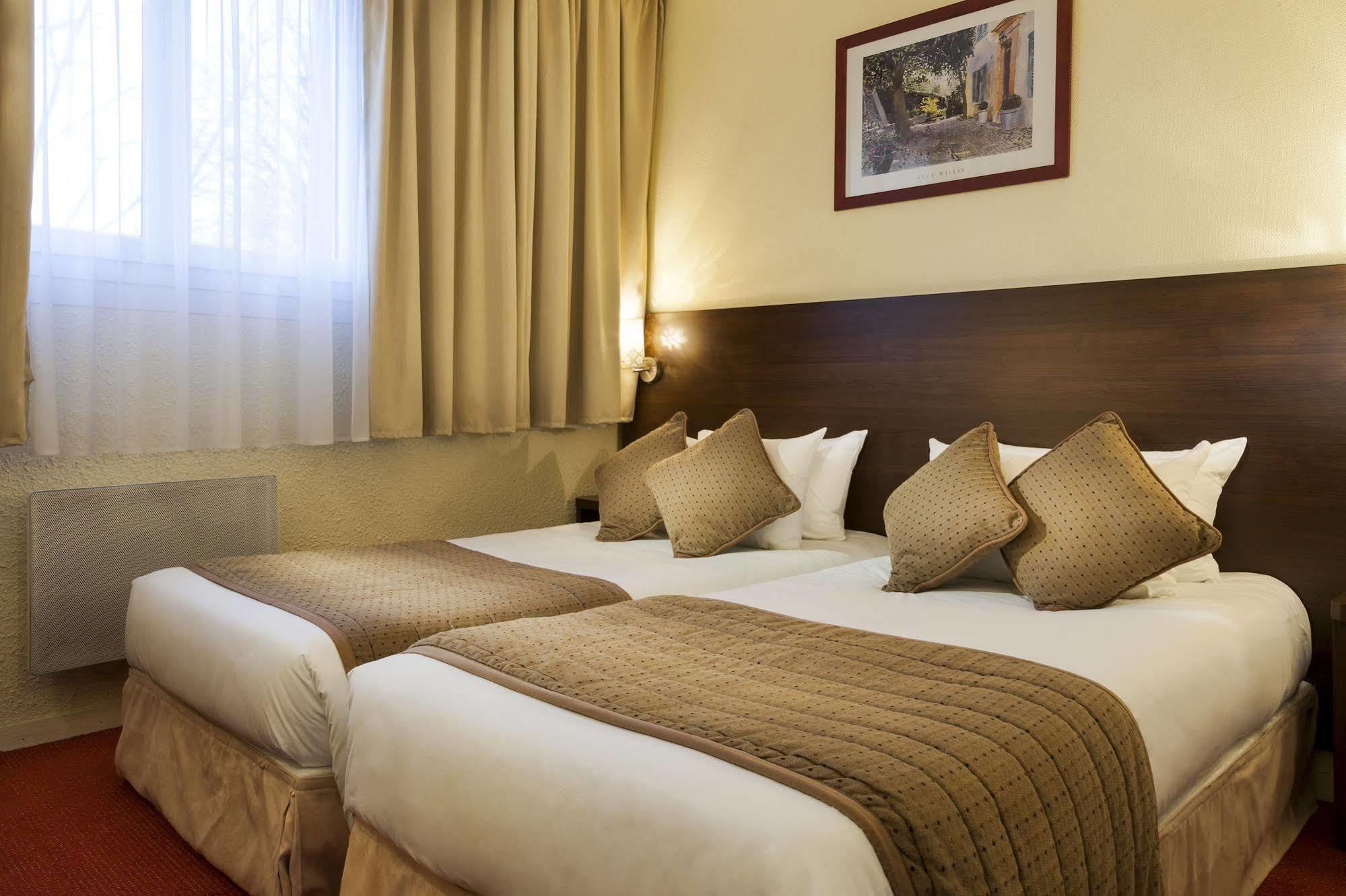 The Originals City, Hotel Paris Sud, Orly-Draveil ภายนอก รูปภาพ