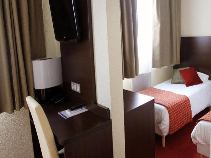 The Originals City, Hotel Paris Sud, Orly-Draveil ภายนอก รูปภาพ