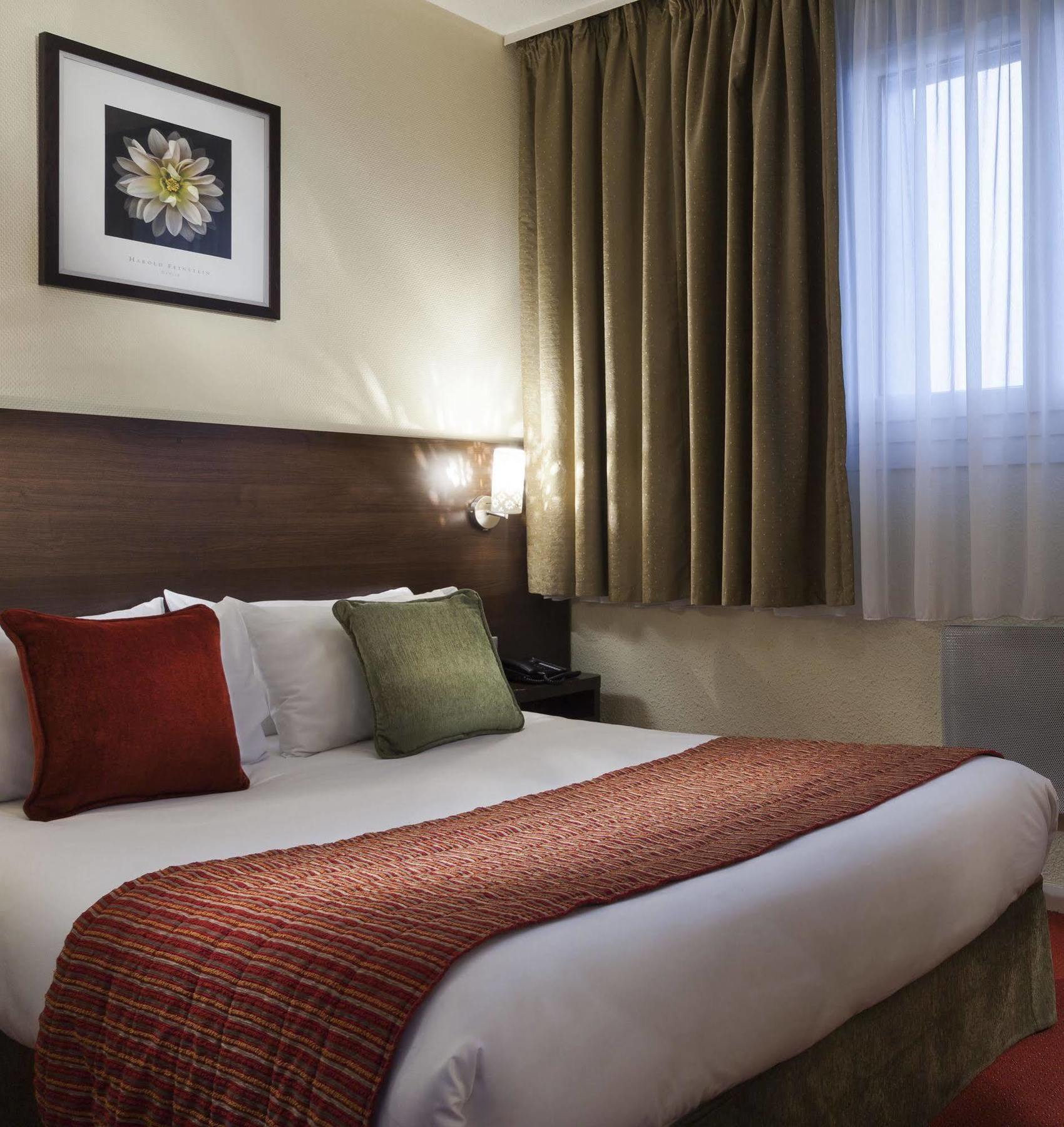 The Originals City, Hotel Paris Sud, Orly-Draveil ภายนอก รูปภาพ